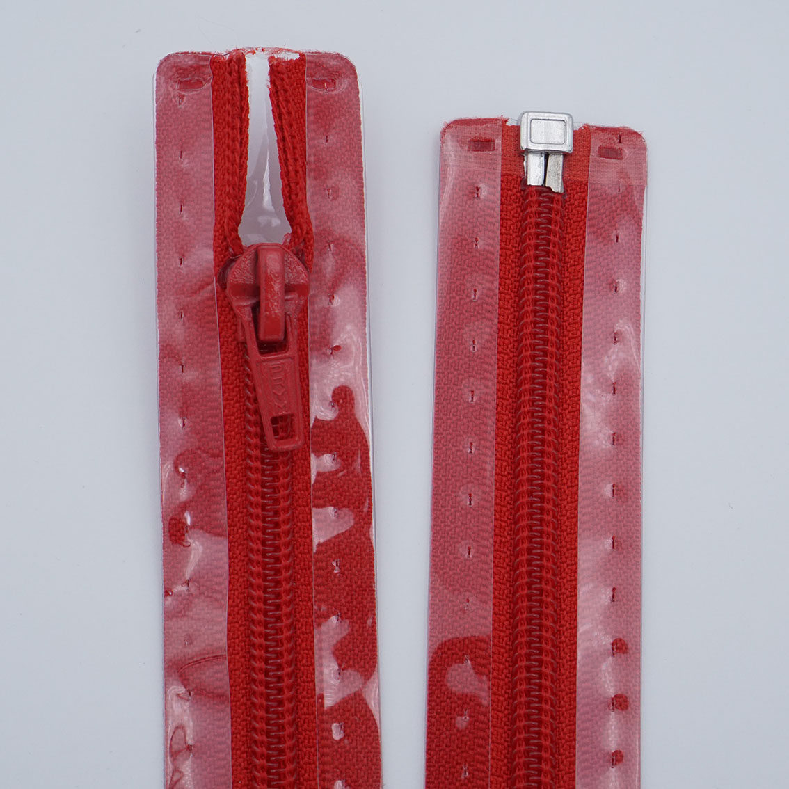 Stoffe online kaufen Stoff & Liebe Reißverschluss "teilbar" S3 55cm "Rot